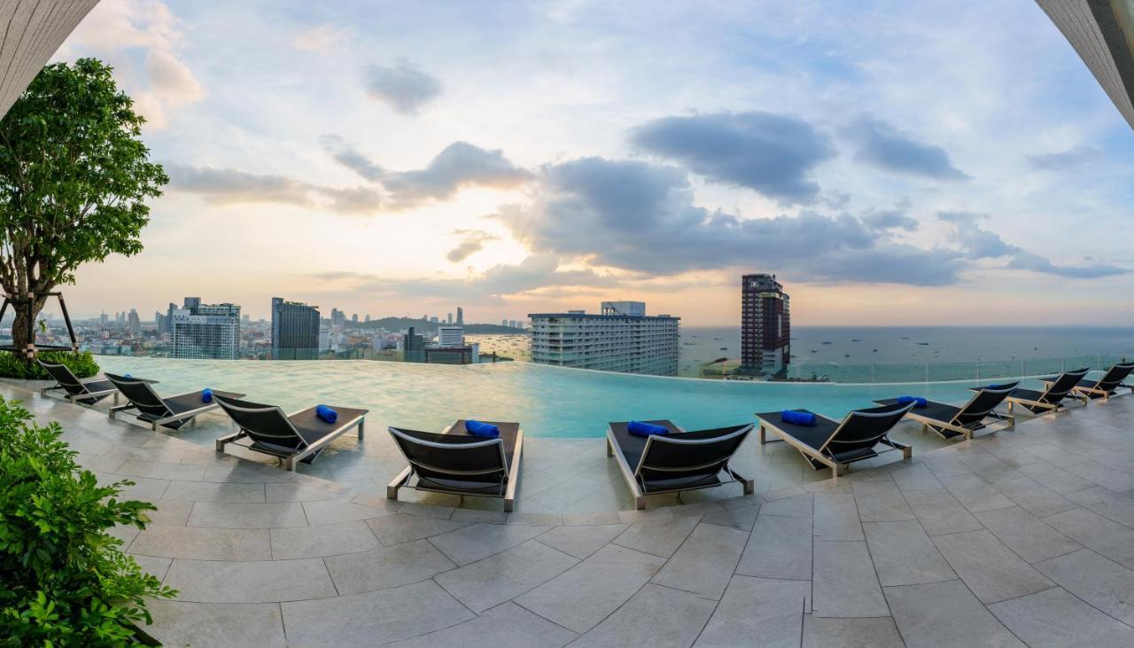 Somerset 芭達亞 外观 照片 The rooftop pool at the U Sathorn